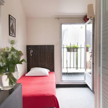 Hotel Biskui Levallois-Perret