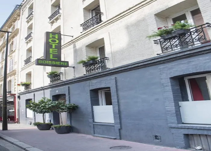 Biskui 호텔 르발루아페레